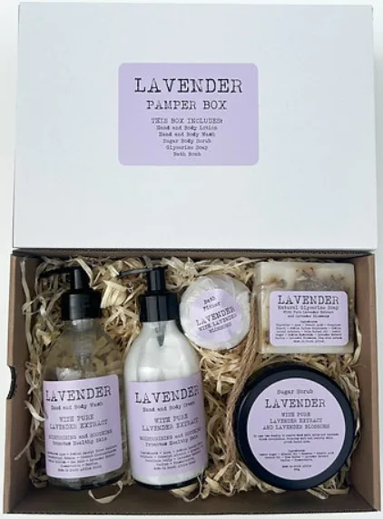 Lavender Extract Bath & Body Gift Set - Image 2